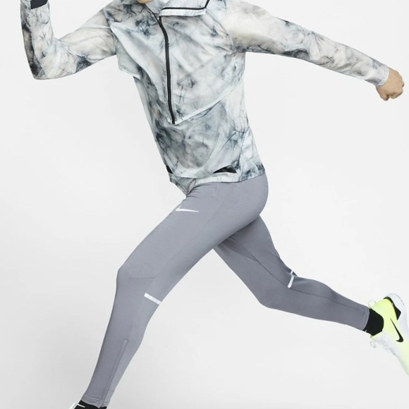 Nike Tech Pack - Picture 10 of 10